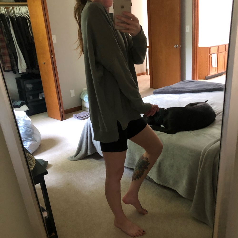 Aerie oversized sweatshirt olive green